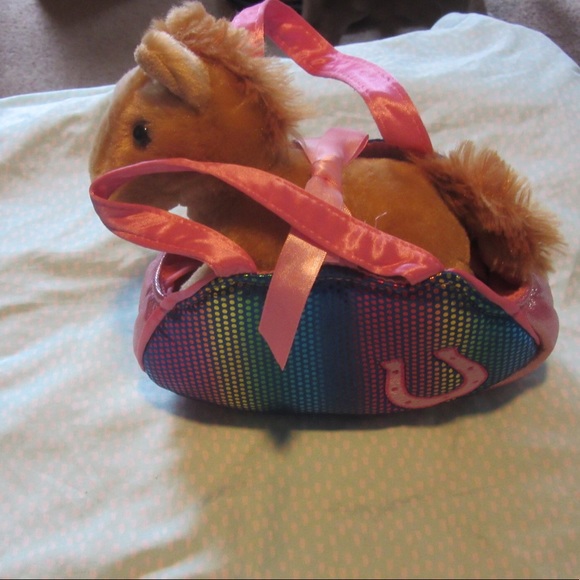 stuffed pony with bag - Picture 2 of 7